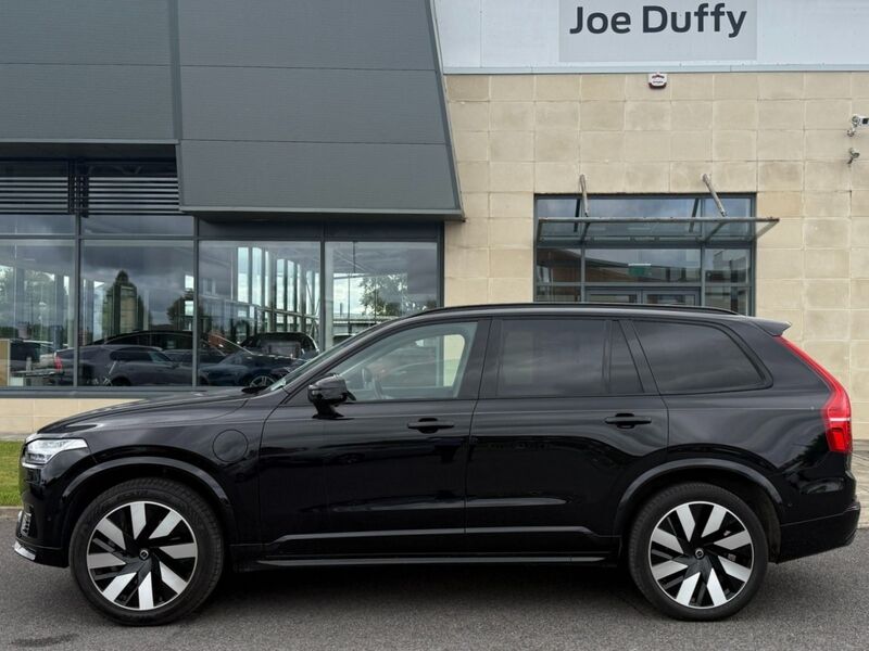 More views of Volvo XC90