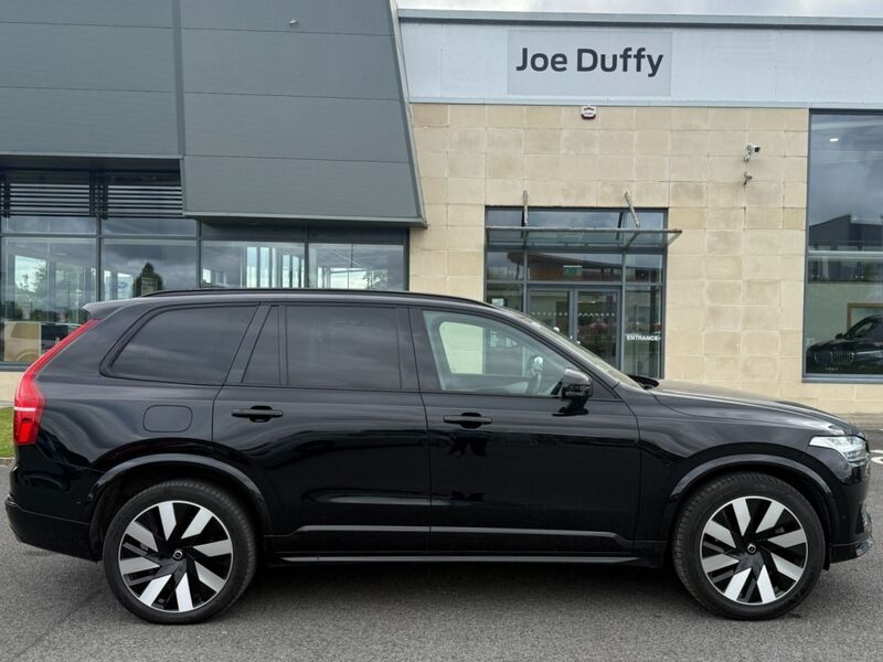 More views of Volvo XC90