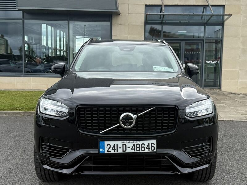 More views of Volvo XC90