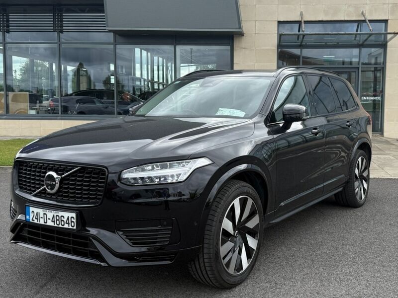 More views of Volvo XC90