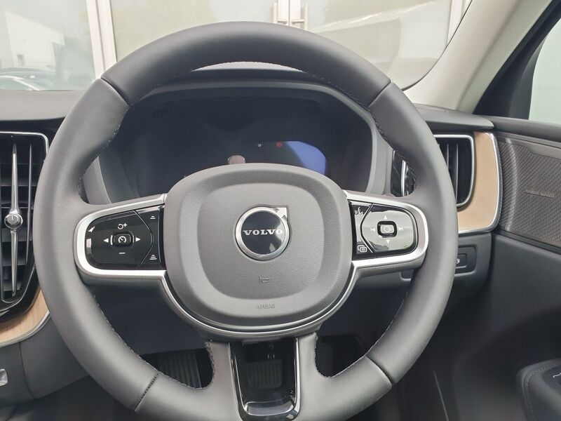 More views of Volvo XC60