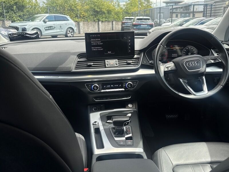 More views of Audi Q5