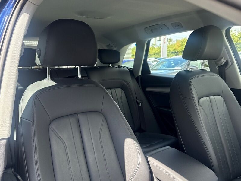 More views of Audi Q5