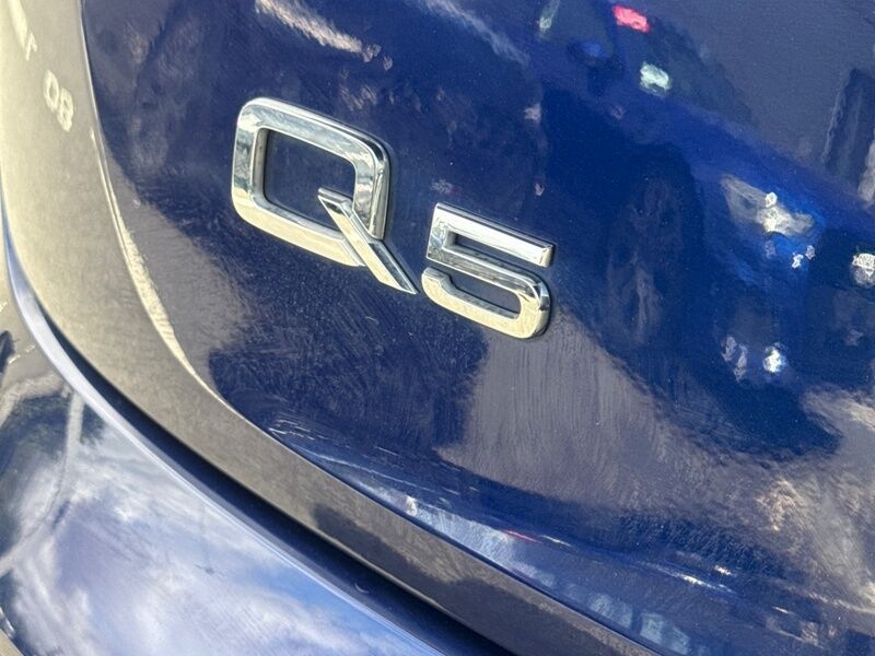 More views of Audi Q5