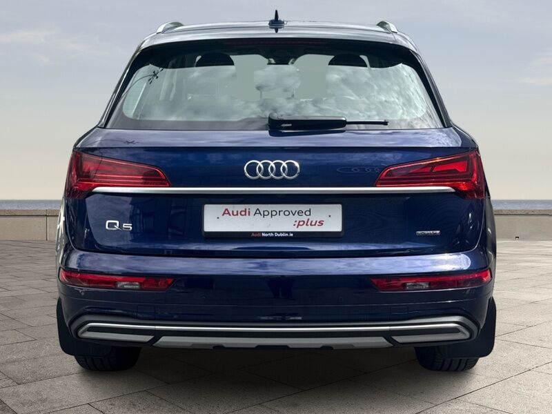 More views of Audi Q5