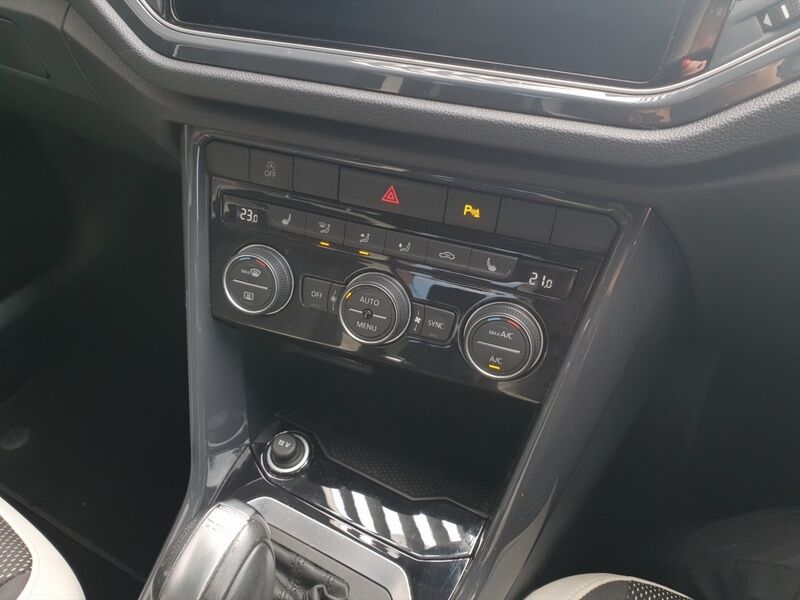 More views of Volkswagen T-Roc