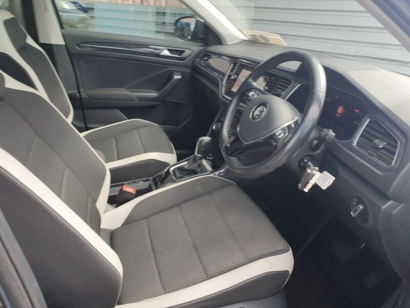 More views of Volkswagen T-Roc