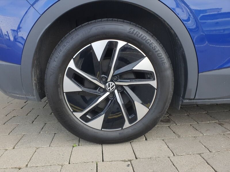 More views of Volkswagen ID.4