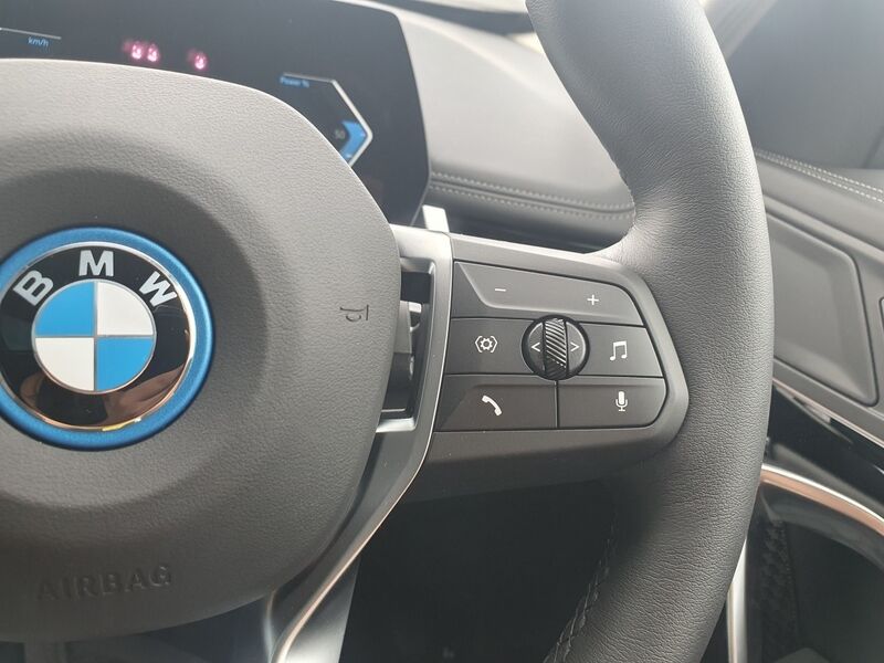 More views of BMW X1