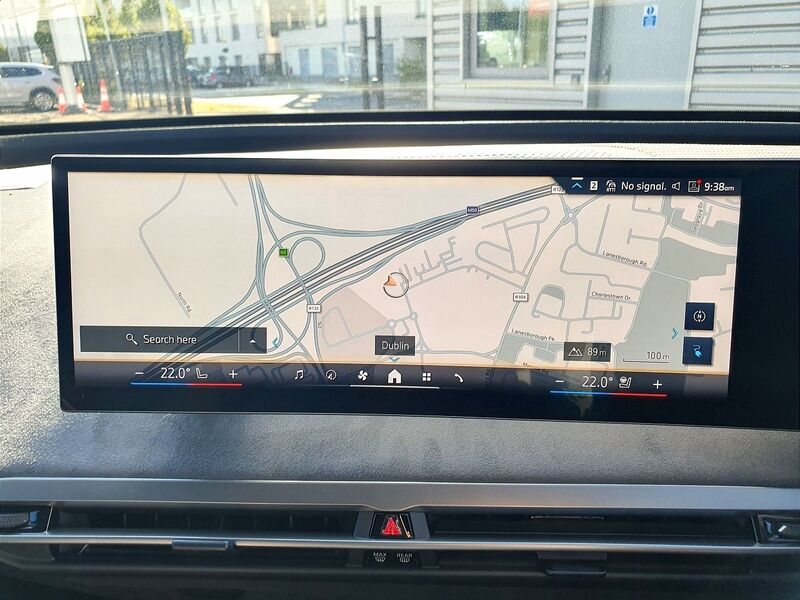 More views of BMW iX