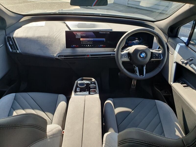 More views of BMW iX