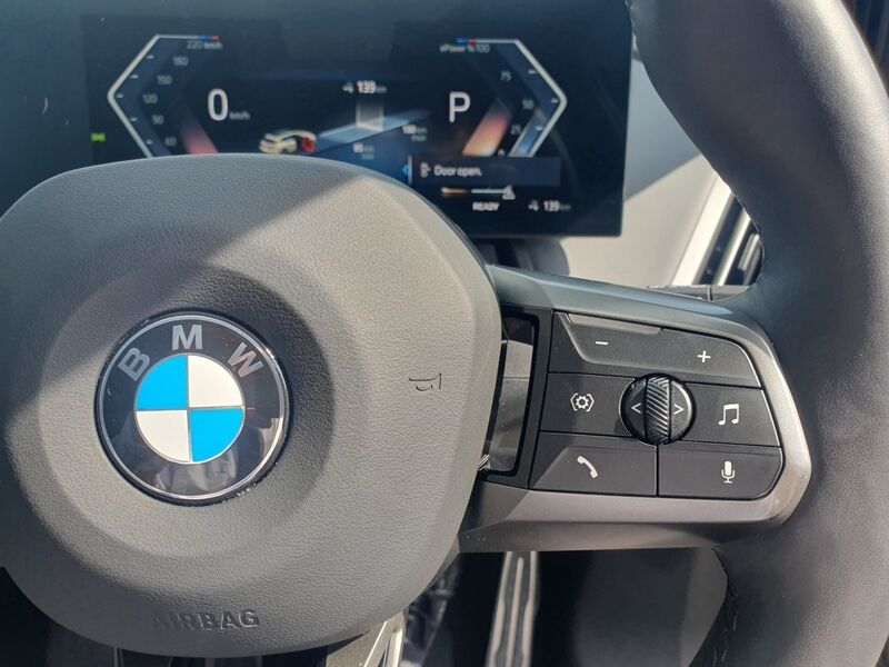 More views of BMW iX