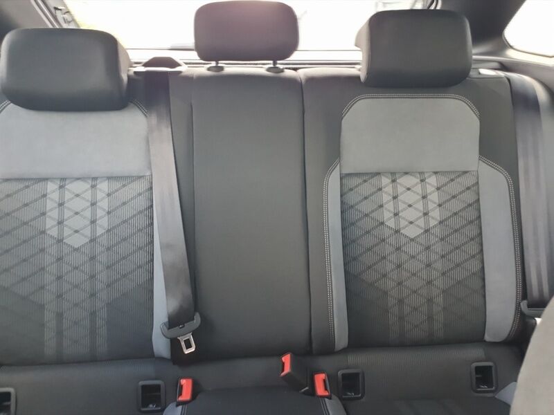More views of Volkswagen Taigo
