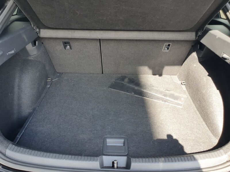 More views of Volkswagen Taigo