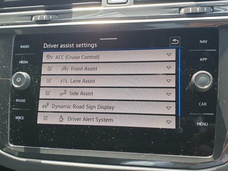 More views of Volkswagen Tiguan