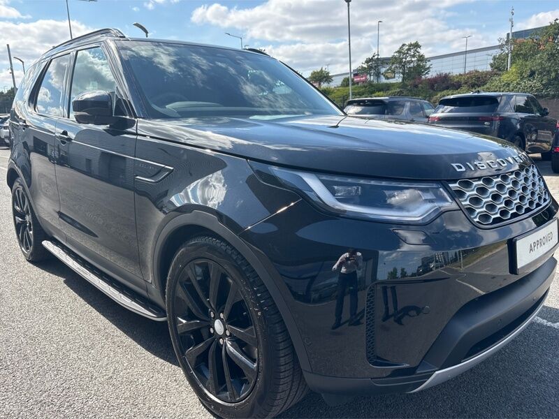 More views of Land Rover Discovery