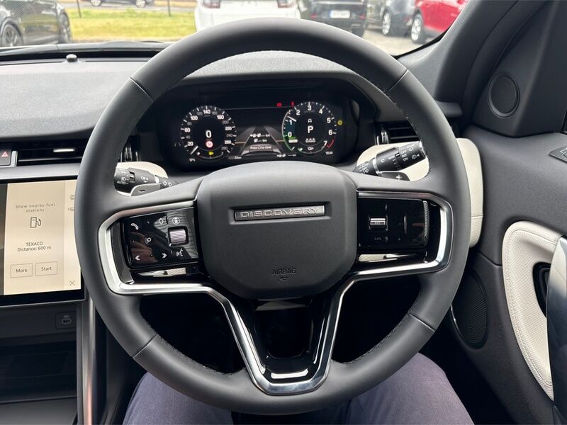 More views of Land Rover Discovery Sport
