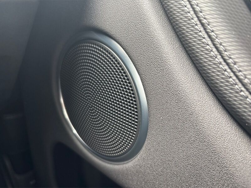 More views of Land Rover Discovery Sport