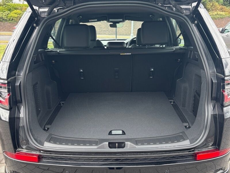 More views of Land Rover Discovery Sport