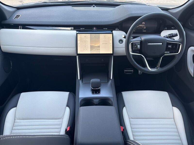 More views of Land Rover Discovery Sport