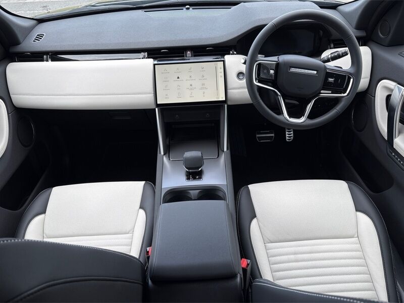 More views of Land Rover Discovery Sport