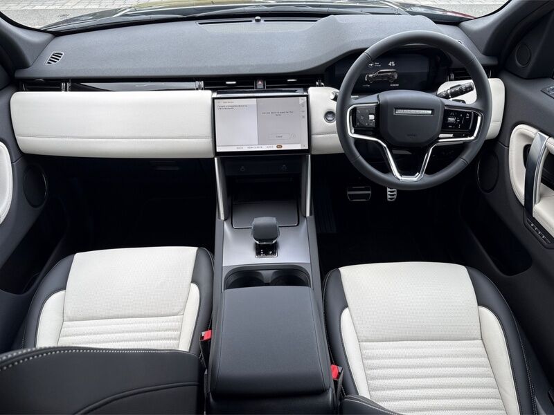 More views of Land Rover Discovery Sport