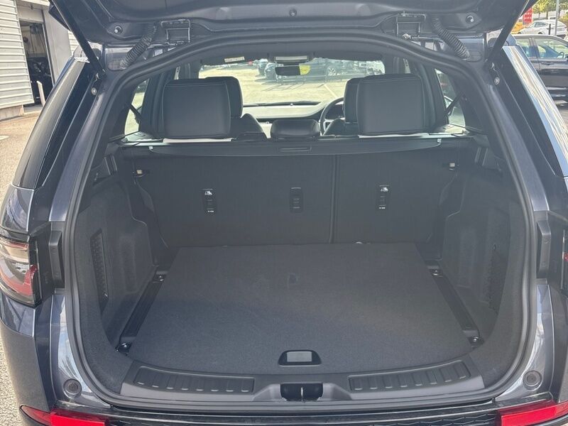 More views of Land Rover Discovery Sport
