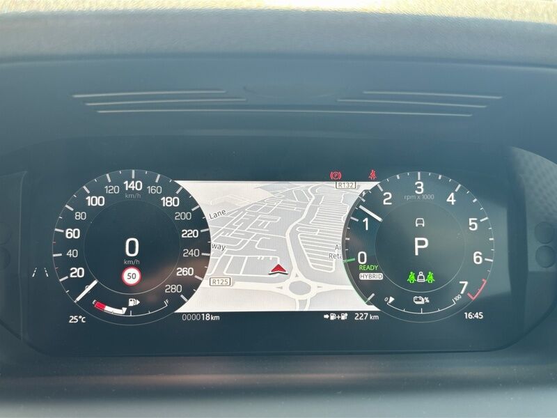 More views of Land Rover Discovery Sport