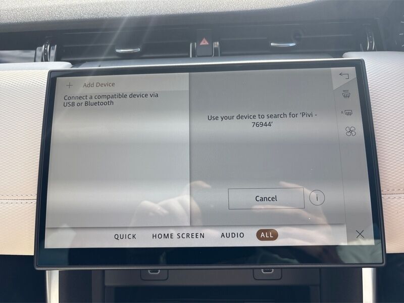 More views of Land Rover Discovery Sport