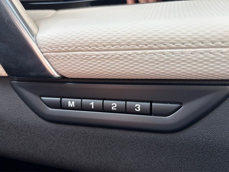 More views of Land Rover Discovery Sport