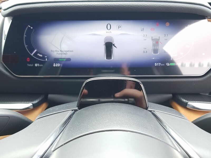 More views of Mazda 6e