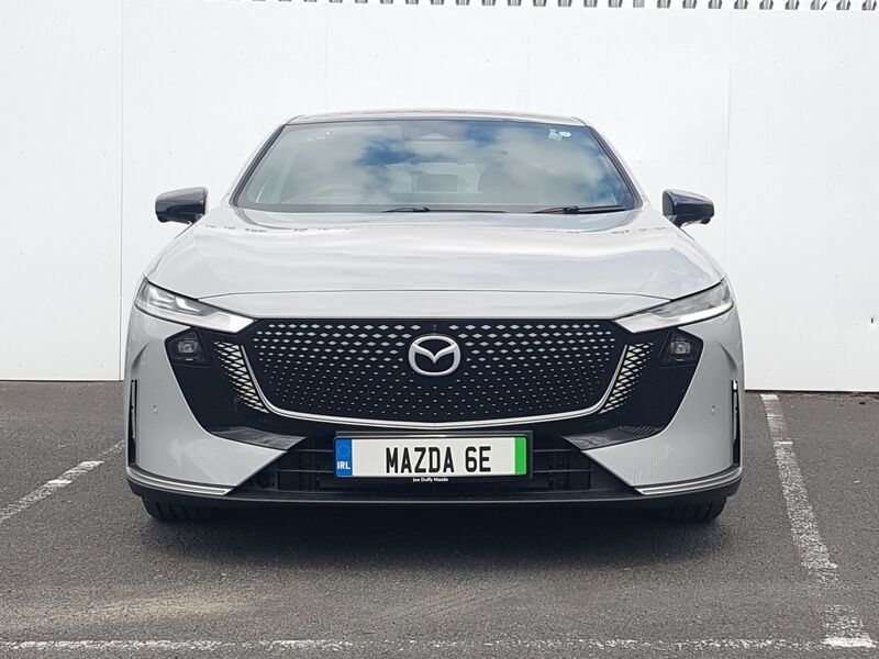 More views of Mazda 6e