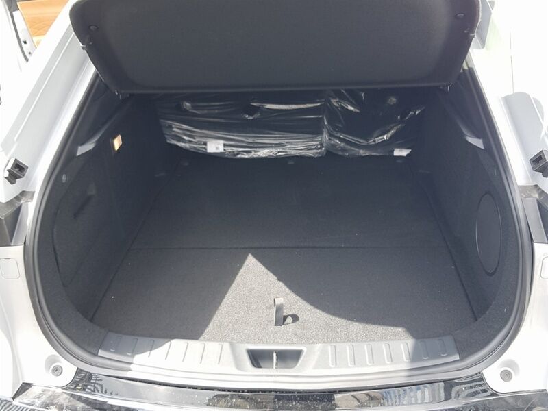 More views of Mazda 6e
