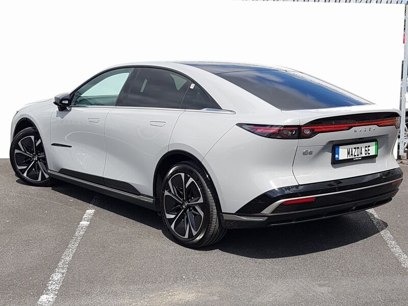 More views of Mazda 6e