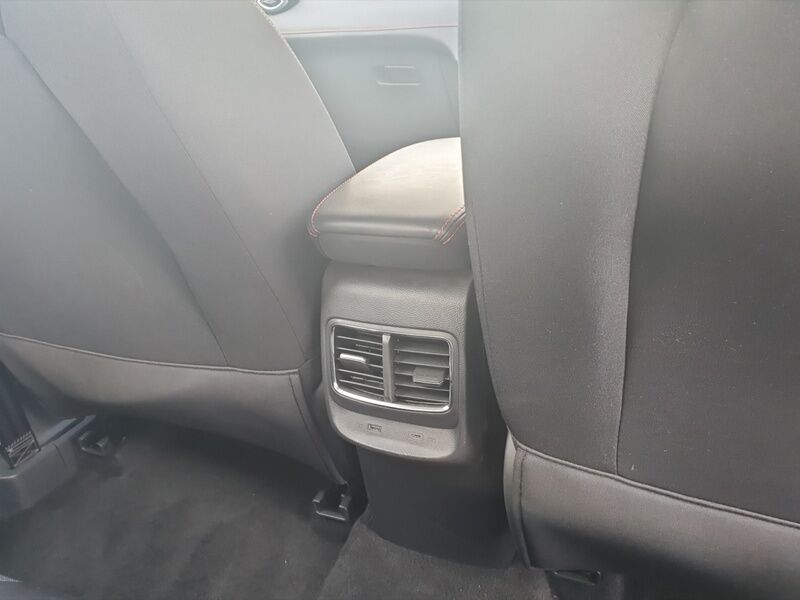 More views of MG ZS