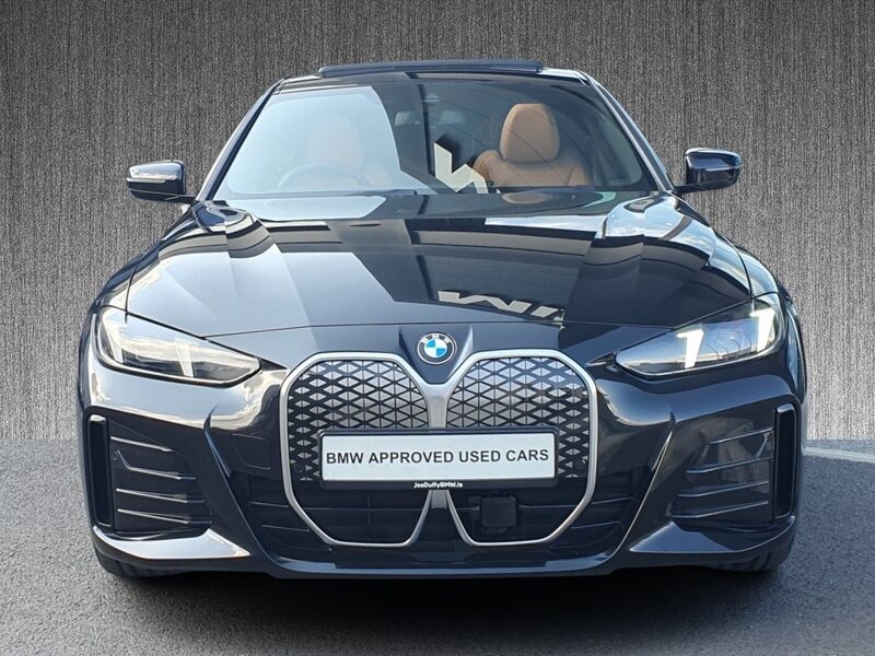 More views of BMW i4