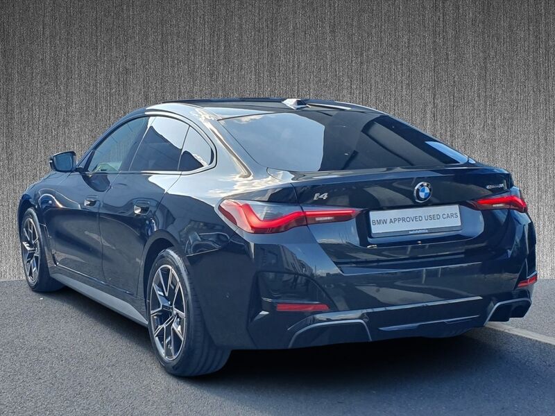 More views of BMW i4