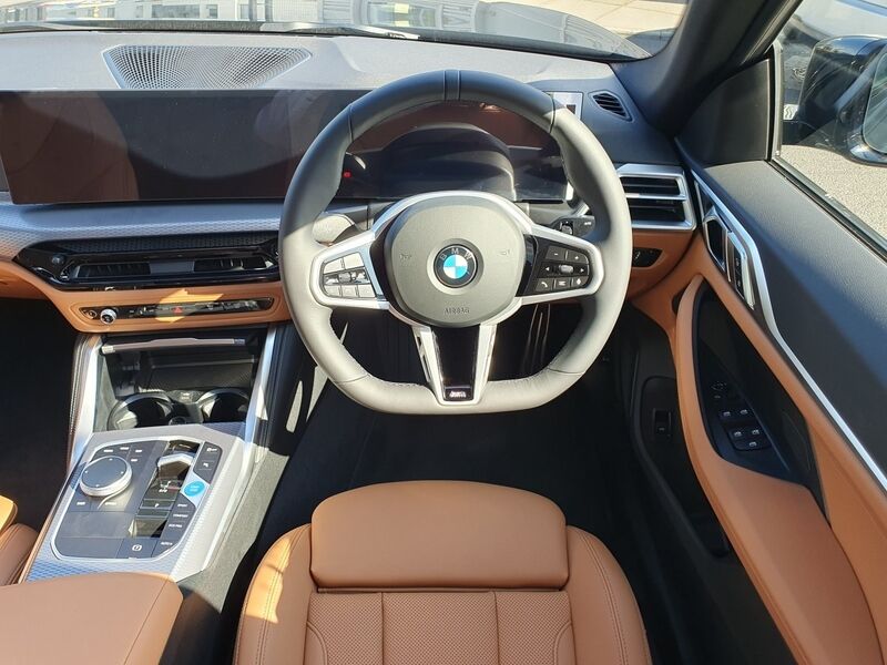 More views of BMW i4