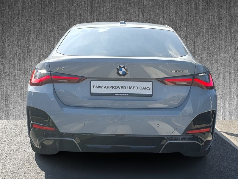 More views of BMW i4