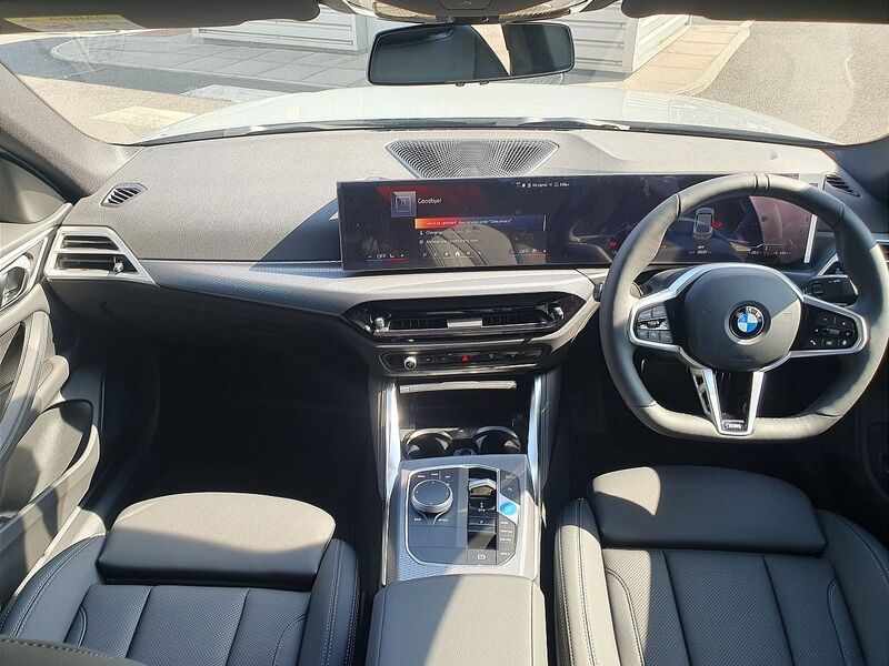 More views of BMW i4