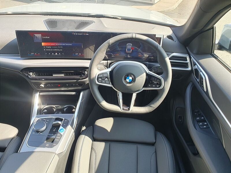 More views of BMW i4