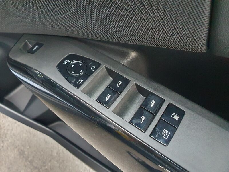 More views of BMW X3