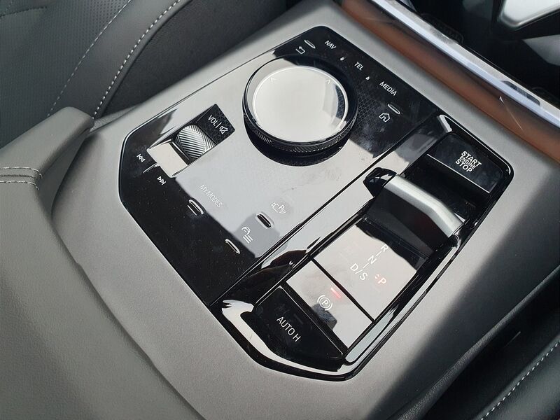 More views of BMW X3