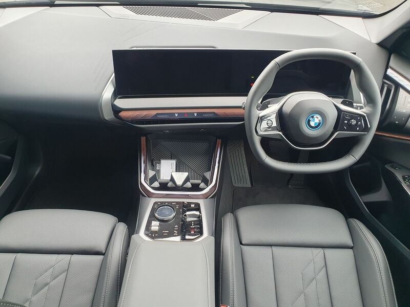 More views of BMW X3