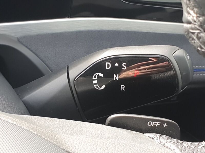 More views of Volkswagen Passat