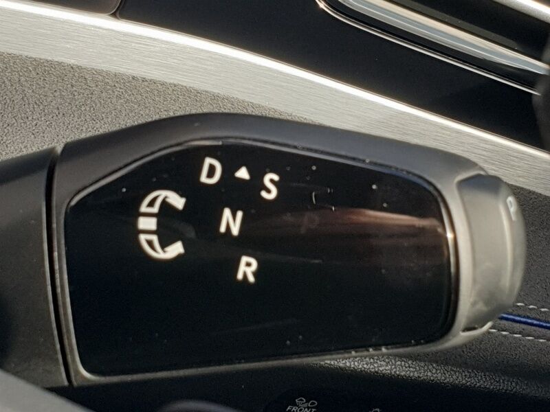 More views of Volkswagen Passat