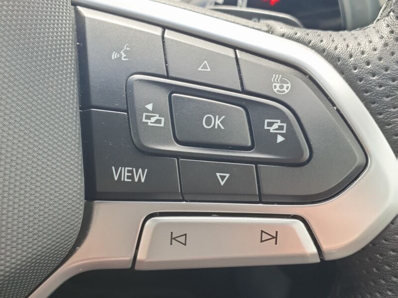 More views of Volkswagen Passat