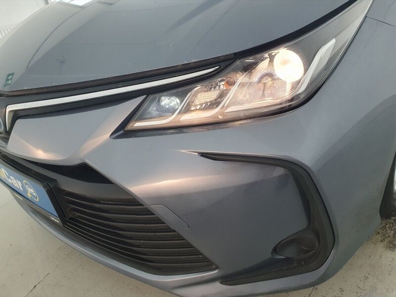 More views of Toyota Corolla
