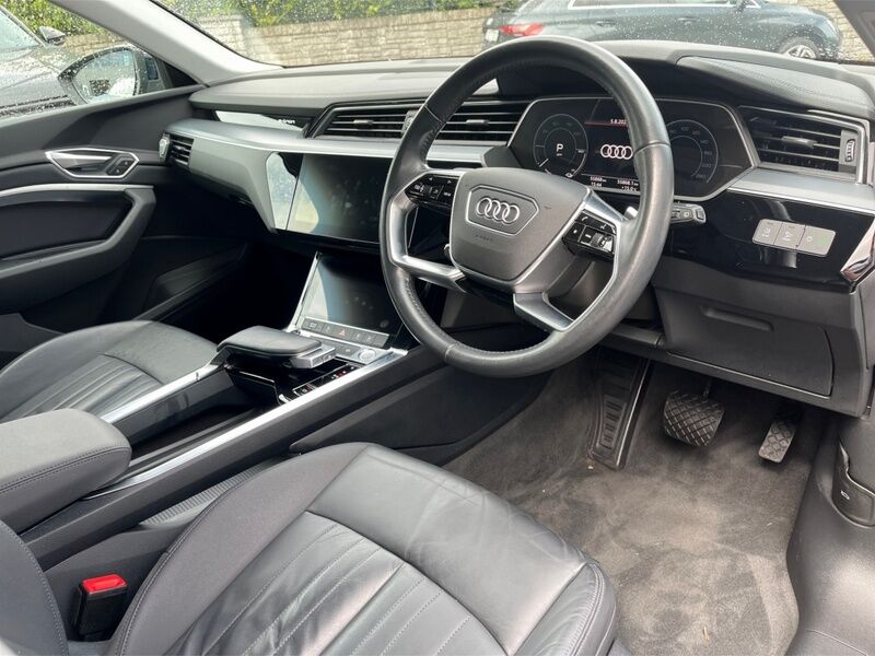 More views of Audi e-tron