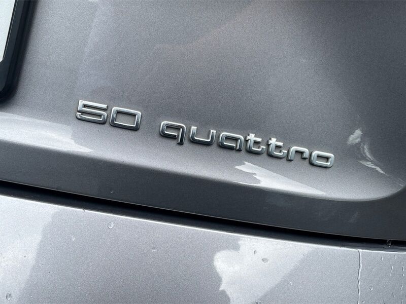 More views of Audi e-tron